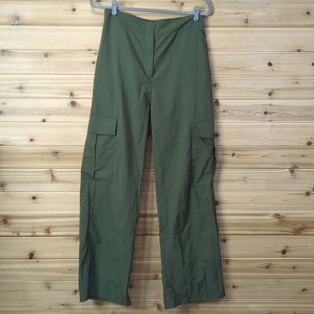 NIA Pants Womens Large Green Olive Nylon Cargo Wide‎ Leg Pants